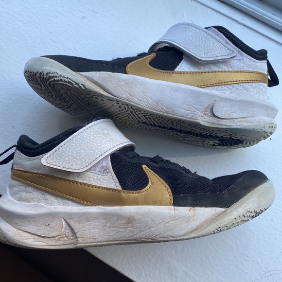 Nike size 2youth - Picture 7 of 8